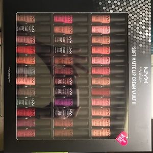 NYX soft matte lip cream vault II